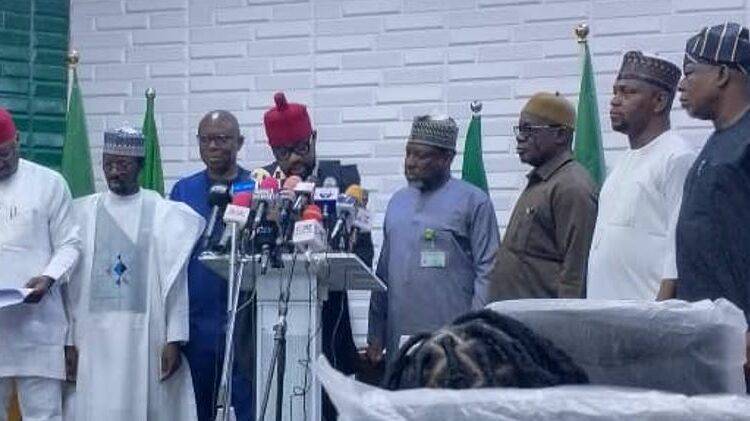 Lawmakers Propose 6-Year Single Tenure for Nigerian President